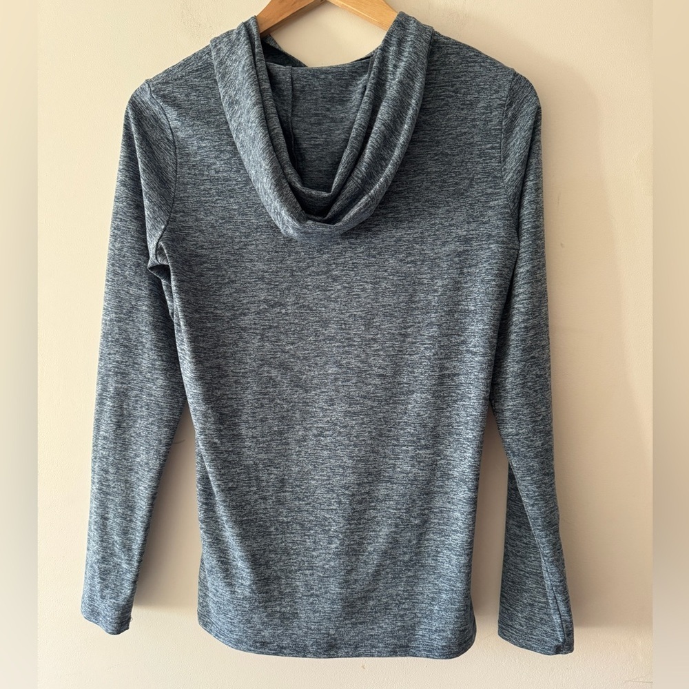 Nike Lightweight Long‎ Sleeve Athletic Dri-Fit Hoodie - Picture 3 of 5
